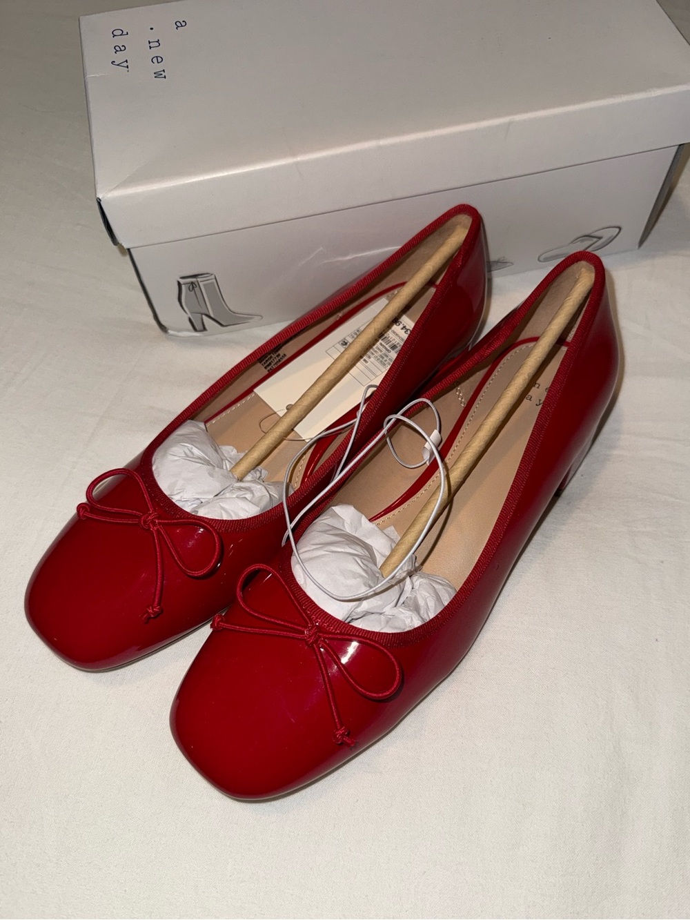 A New Day red ballet shoes with heel